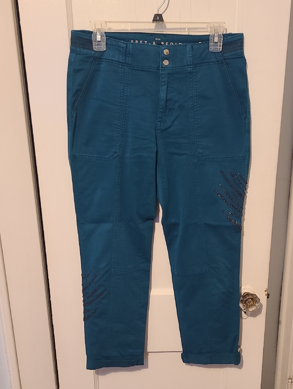 White House Black Market Teal Cropped Pret-a-Pedi Pants with Embellished Accents